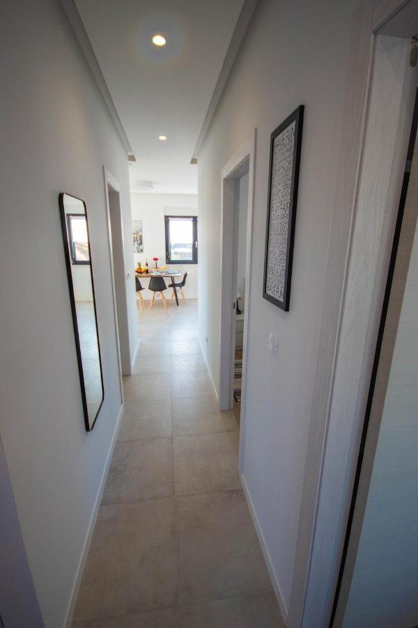 Kaštela Apartmani Le-Lu מראה חיצוני תמונה